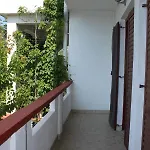 Apartments With Parking Space Povljana, Pag - 6468 *