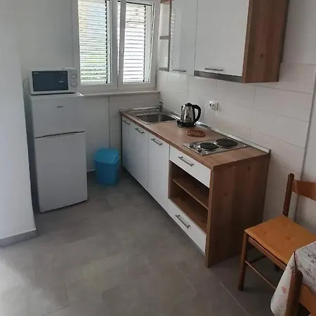 With A Parking Space Povljana, Pag - 6468 Διαμέρισμα Povljana