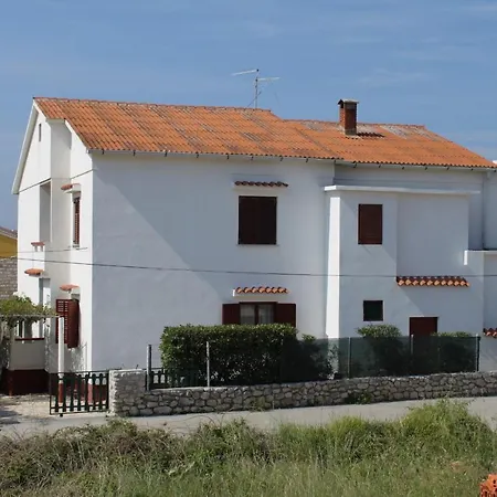 With A Parking Space Povljana, Pag - 6468 Διαμέρισμα *