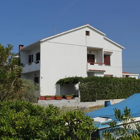 Διαμέρισμα With A Parking Space Povljana, Pag - 6468 Povljana